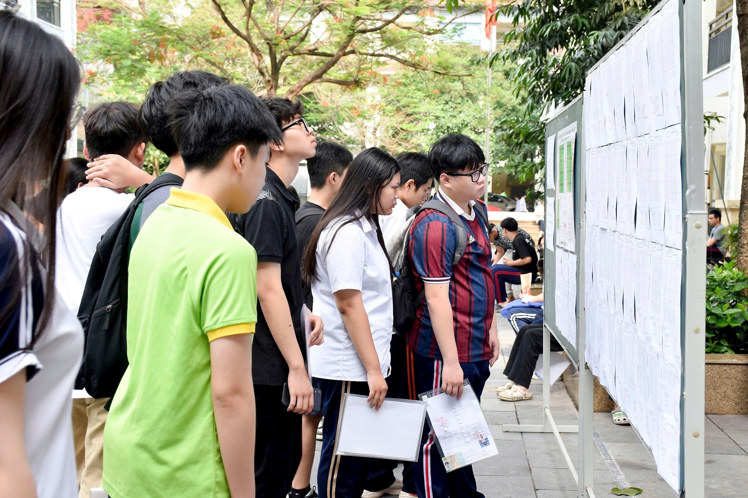 Hà Nội công bố đáp án các môn thi vào lớp 10 công lập không chuyên
