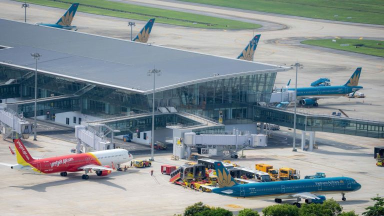 Lập hội đồng thẩm định điều chỉnh Quy hoạch hệ thống cảng hàng không toàn quốc