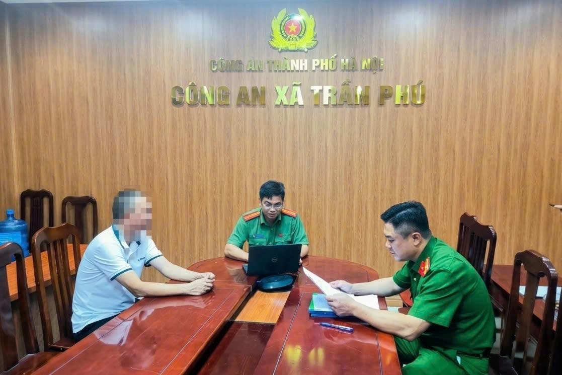 Công an xã Trần Phú xử phạt người đăng thông tin "thóc nổ thành bỏng"