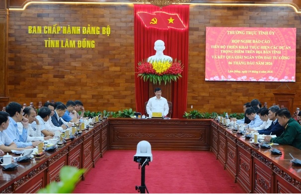 Tỉnh Lâm Đồng đẩy nhanh giải ngân đầu tư công, tiến độ các dự án trọng điểm
