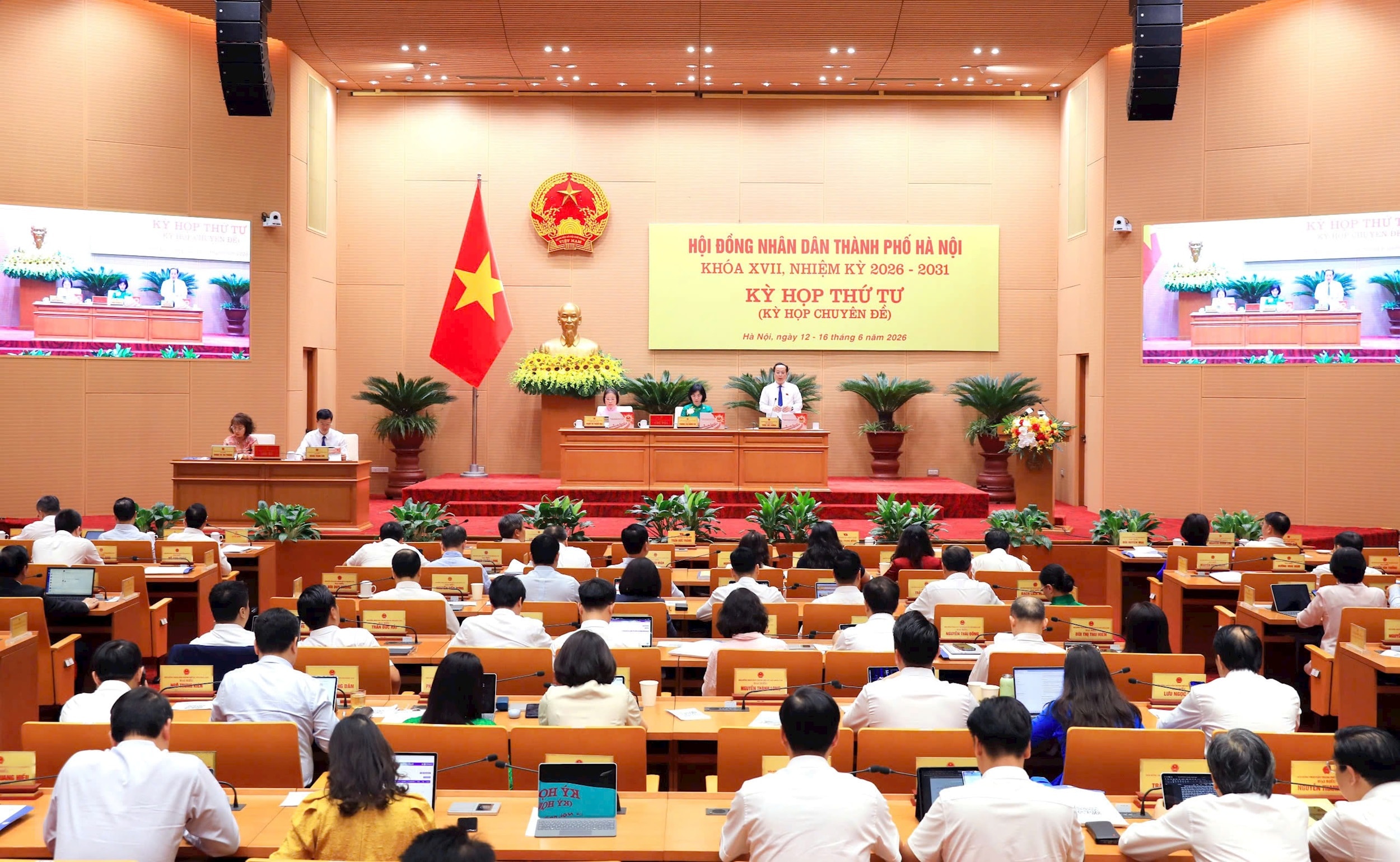 Hà Nội tạo hành lang pháp lý phát hành trái phiếu chính quyền địa phương